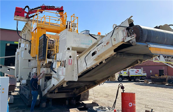 Metso - Nordberg Mobile Crushing Plant With C125 Jaw Crusher & Grizzly Feeder)